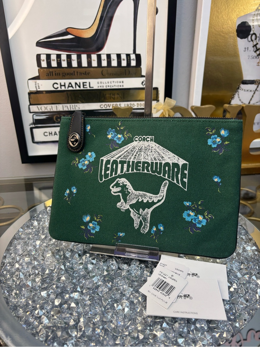 COACH Rexy Canvas Turnlock Pouch 26 in green NWT
